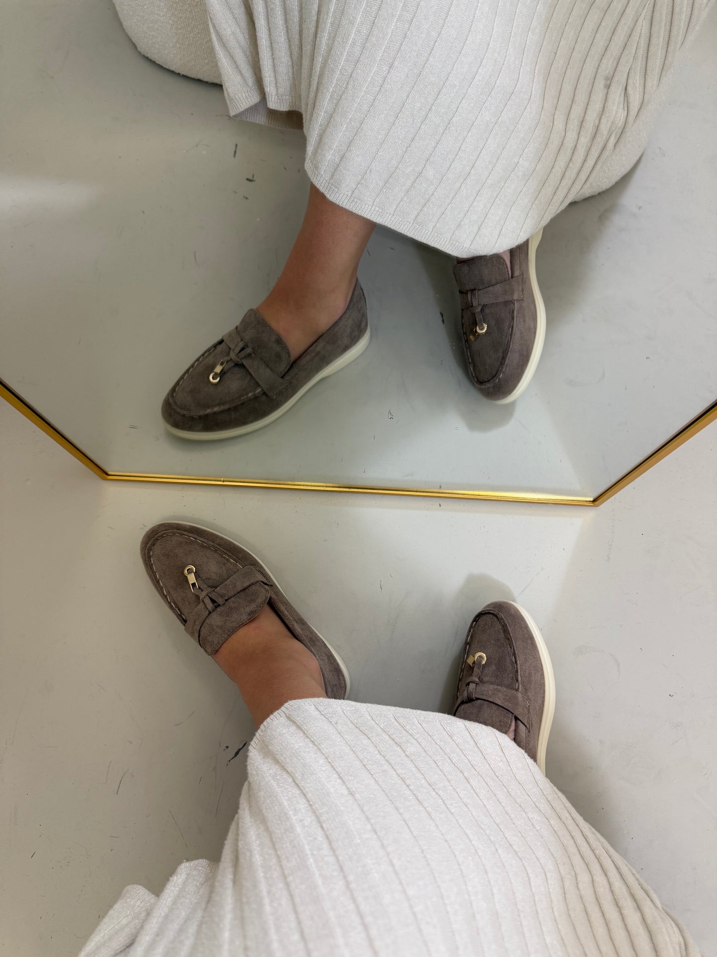 Lola loafer khaki