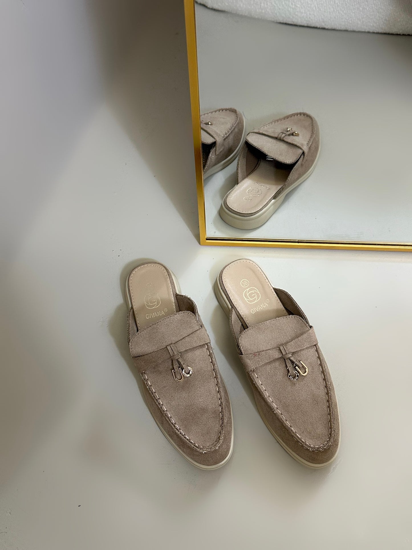 Sia loafer taupe