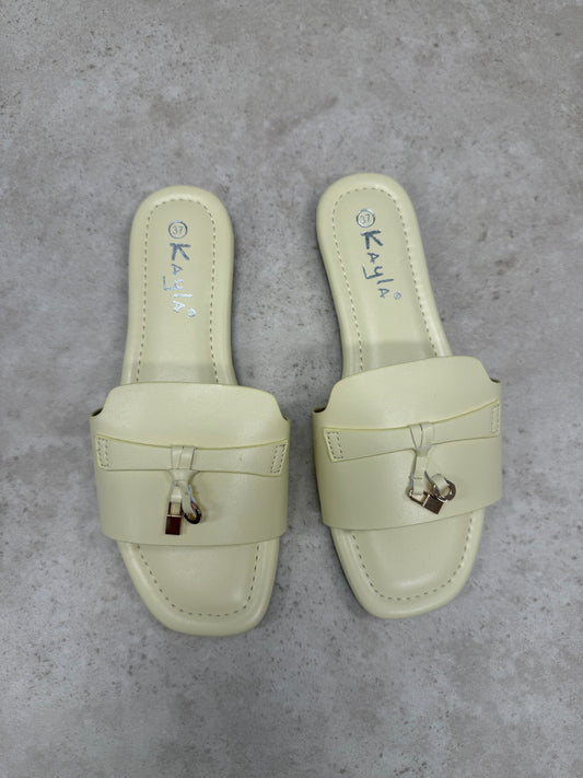 Lori slipper butter yellow