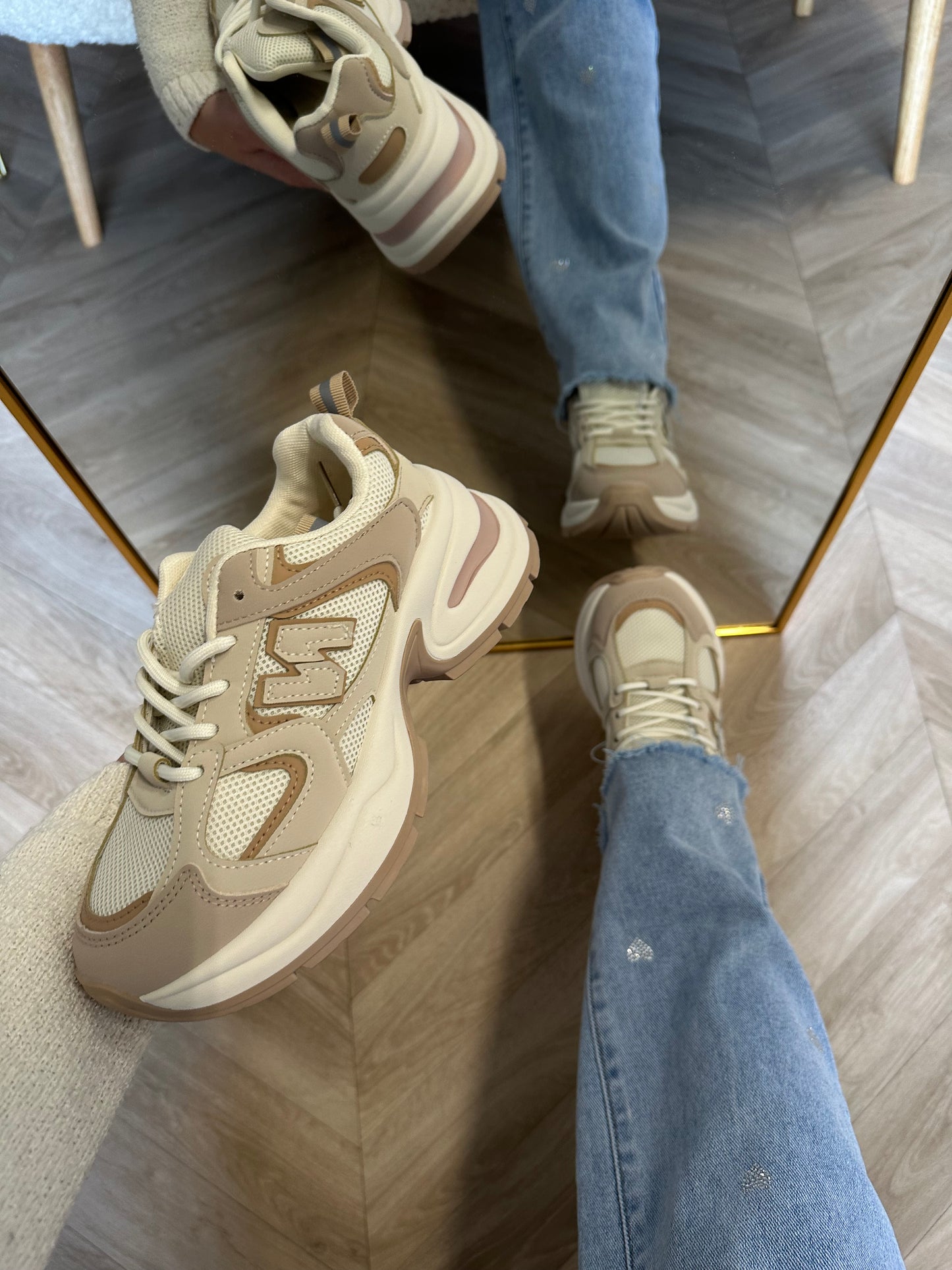 Nora sneaker beige