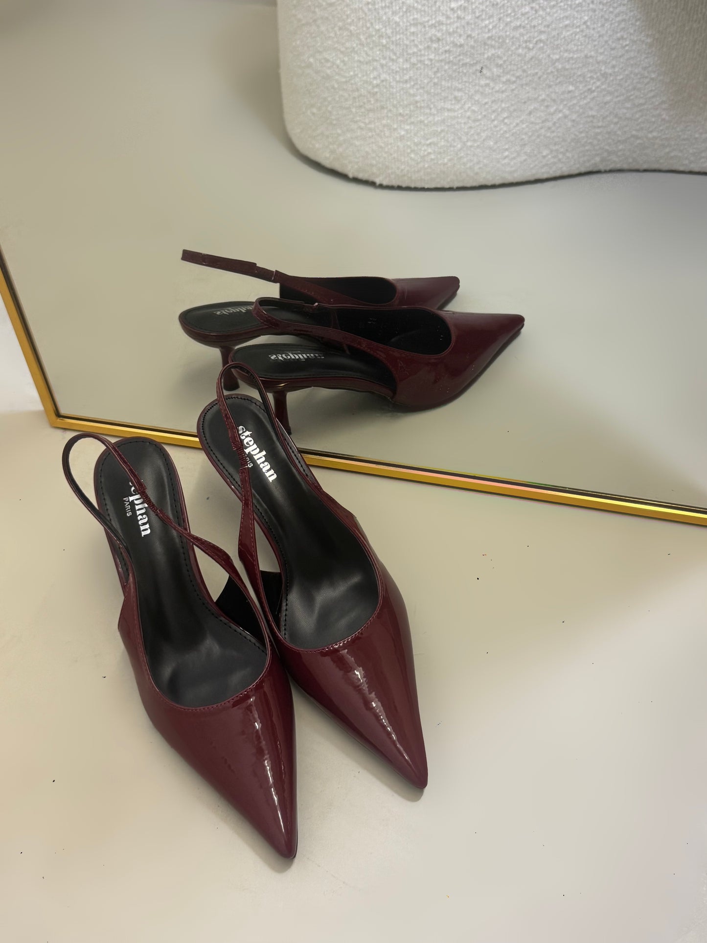 Aya hakken burgundy