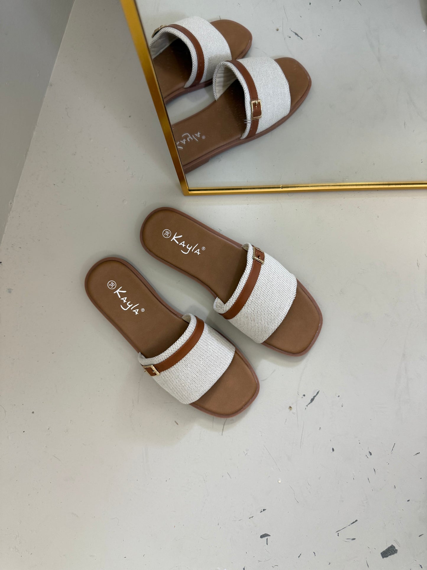 Mia slipper bruin