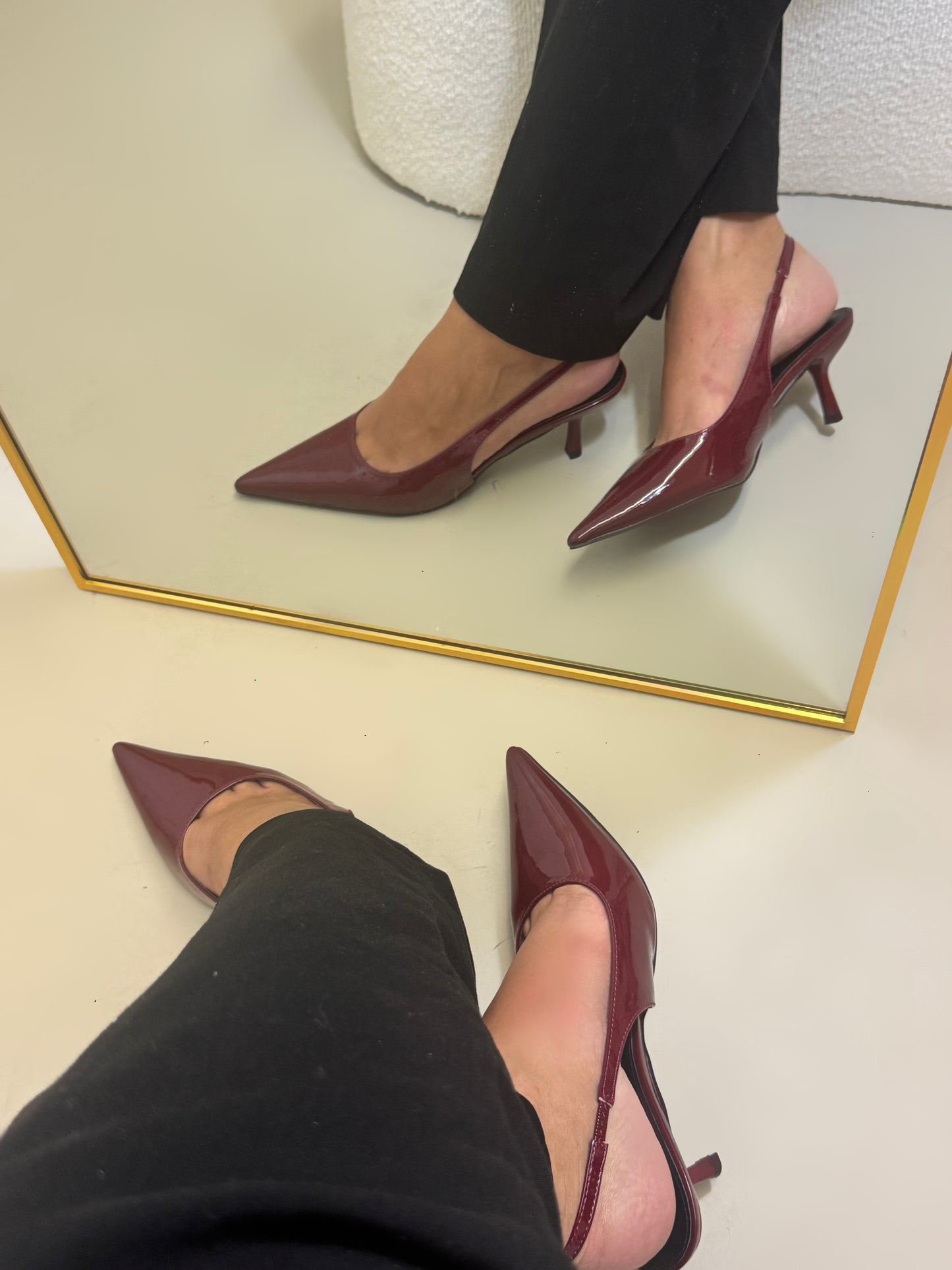 Aya hakken burgundy
