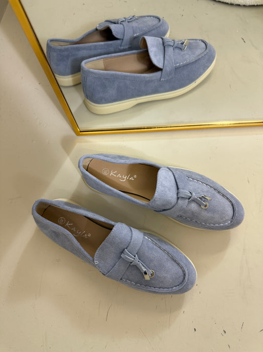 Lola loafer light blue