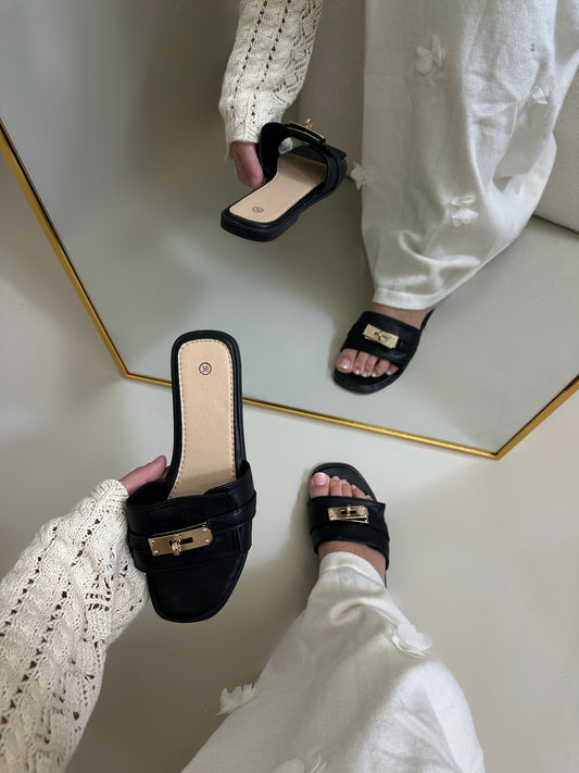 Serra slipper zwart