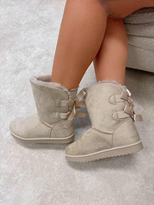 Ribbon boots beige