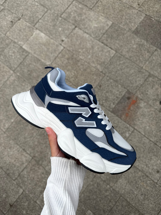 Bailey sneaker navy