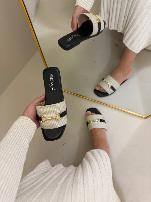 Huda slipper zwart
