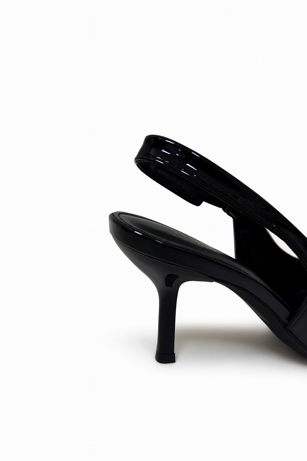 Aya heels black