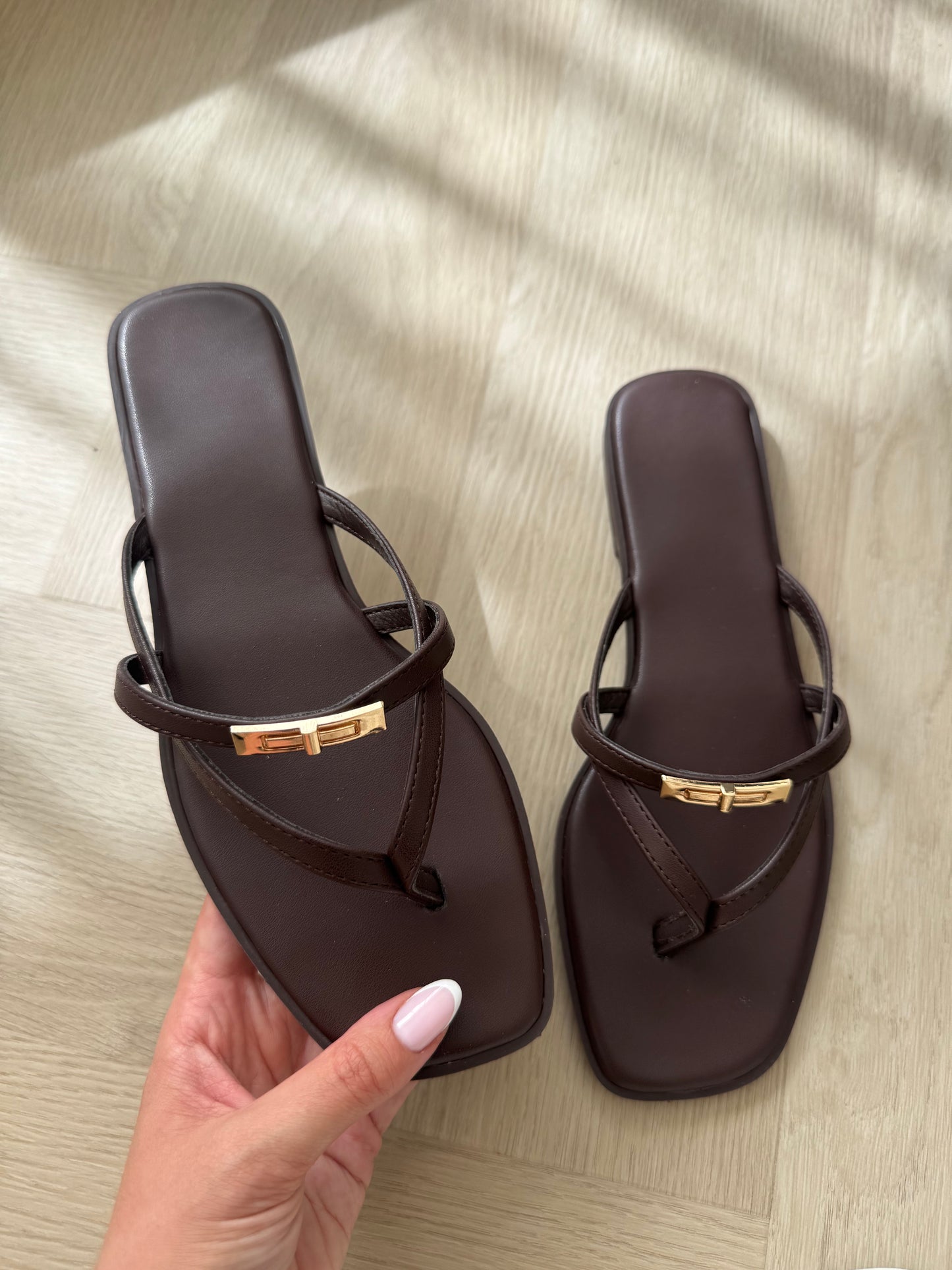Sierra slipper bruin PRE ORDER