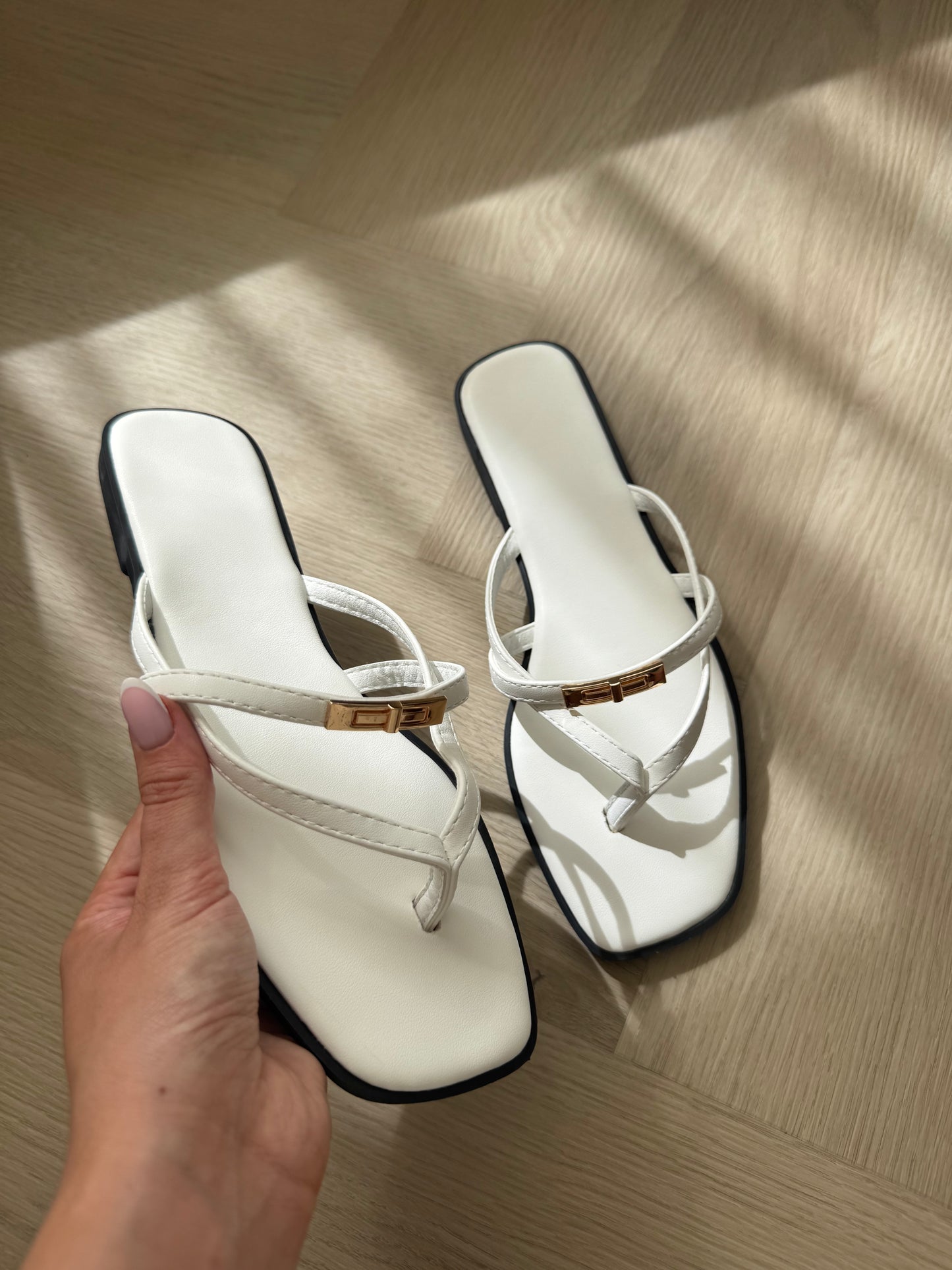 Sierra slipper wit PRE ORDER